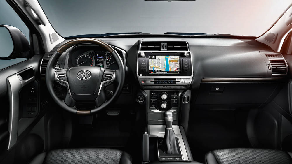 2022 Toyota Land Cruiser Prado TXL